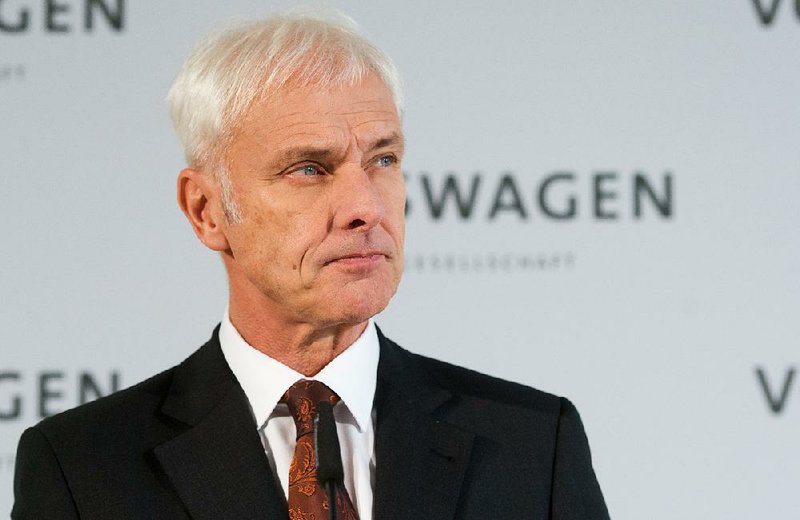 Matthias Mueller, Volkswagen’s chief executive, said Friday in Wolfsburg, Germany, that the automaker will reduce capital expenditures by $1.07 billion in 2016 as it deals with the fallout of the emissions-rigging scandal.