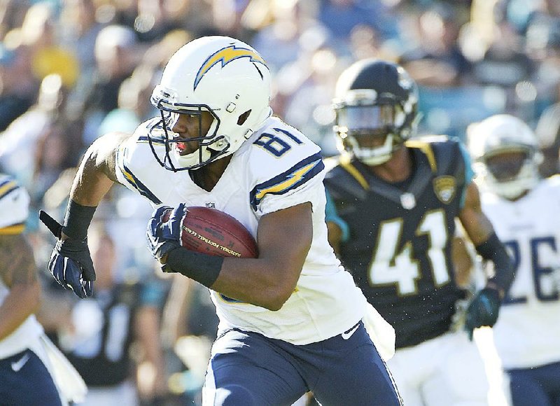 Cornerback Davis relieved to be remaining with Chargers - The San