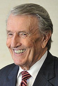 Former Arkansas governor and United States Senator Dale Bumpers speaks during a luncheon honoring the senator at the Janell Y. Hembree Alumni House on the University of Arkansas campus in this file photo.