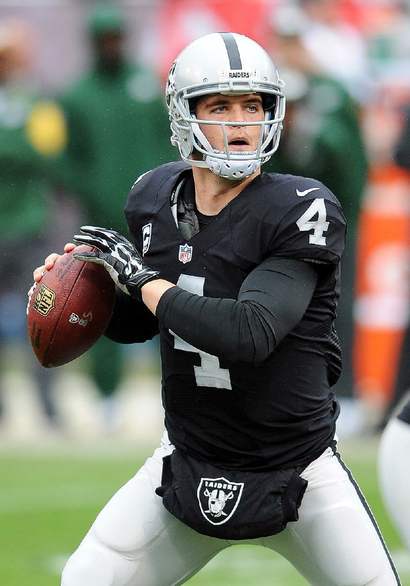 Oakland Raiders quarterback Derek Carr was added to the Pro Bowl roster.