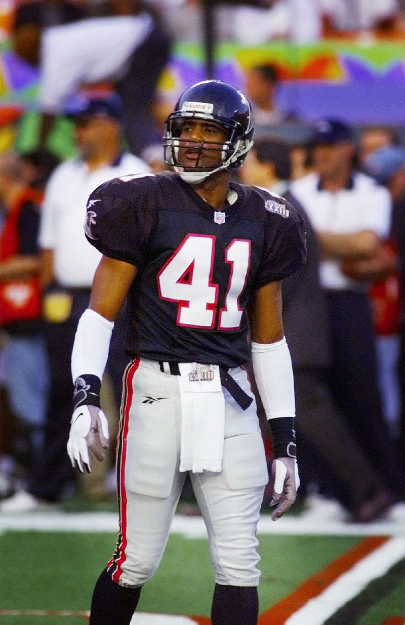 Former NFL safety Eugene Robinson told the Carolina Panthers to avoid trouble this week as they prepare for Super Bowl 50 in Santa Clara, Calif. Robinson was arrested the night before Super Bowl XXXIII in January 1999 for soliciting sex from an undercover police officer. 