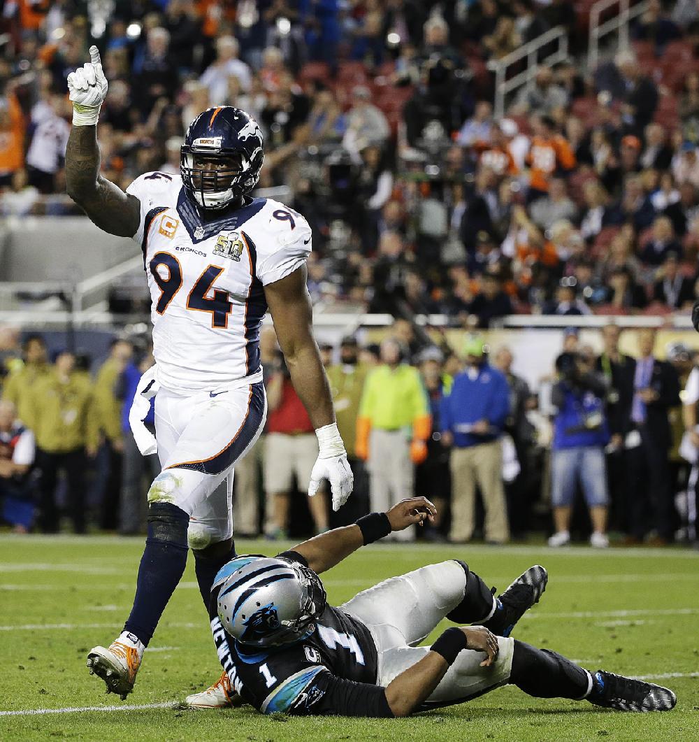 Lockdown Orange: Broncos defense confounds Cam, fits Manning with 2nd ring