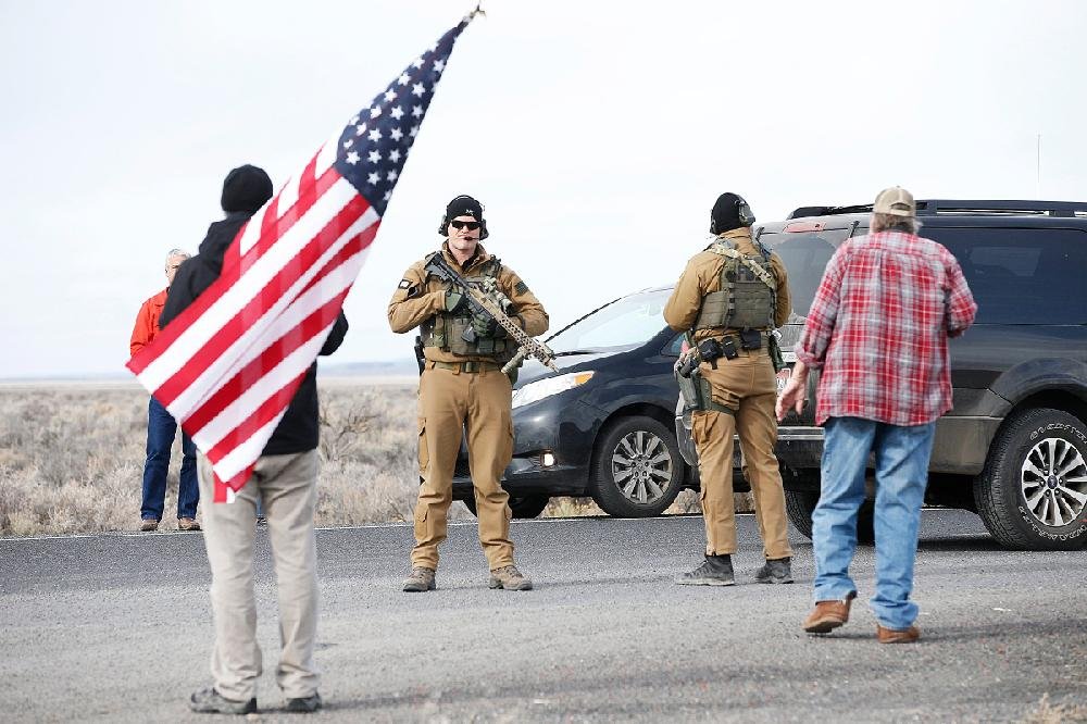 oregon-standoff-s-final-4-give-up