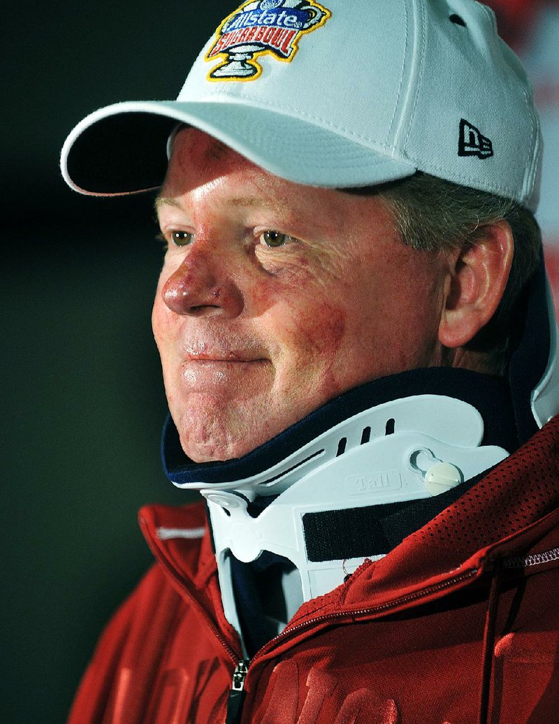 SECOND THOUGHTS: Louisville's dirt cleans up Bobby Petrino a bit