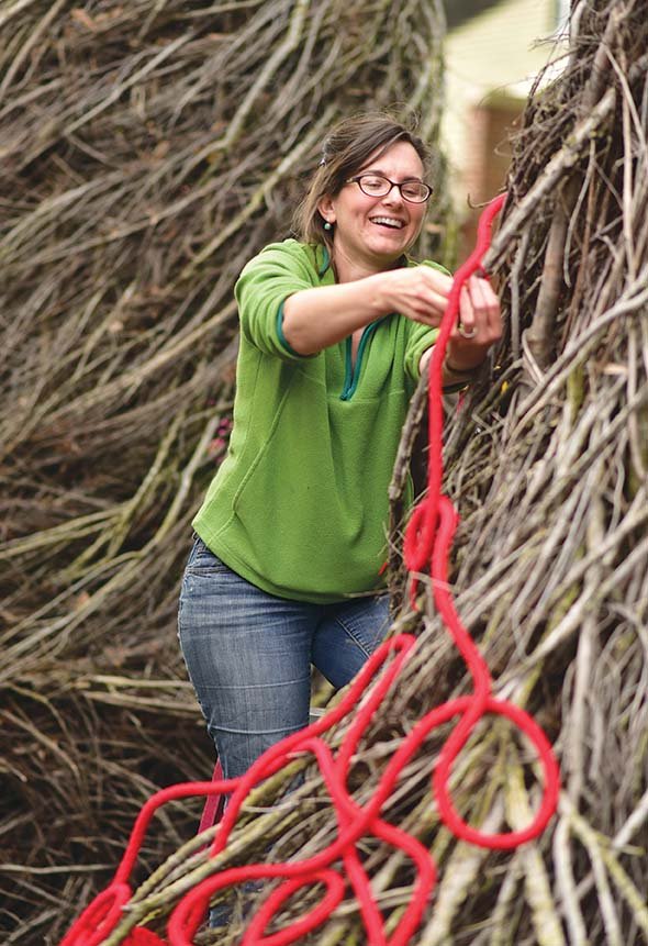 UCA students install In Jest on existing sculpture The Arkansas