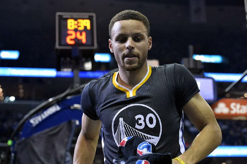 Golden State Warriors guard Stephen Curry (30) leaves the court in the first half of an NBA basketball game Saturday, April 9, 2016, in Memphis, Tenn. 