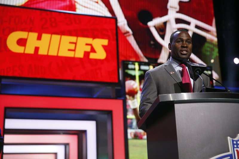 Former NFL player Tony Richardson announces that the Kansas City Chiefs selects Mississippi States Chris Jones as the 37th pick in the second round of the 2016 NFL football draft, Friday, April 29, 2016, in Chicago. 