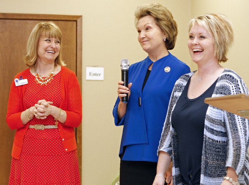 Director Stacy Thompson of Children’s Advocacy Center, left, Arkansas First Lady Susan Hutchinson, center, and Executive Director Robin Krneta of 13th south JD CASA (Court Appointed Special Advocate) of Union and Columbian Counties announce El Dorado will receive a new children’s advocacy center. The First Lady made the announcement during a South Arkansas Administrative Professionals meeting at St. Mary’s Episcopal Church on Thursday, May 5, 2016, and was sponsored by the Boomtown Toastmasters. 