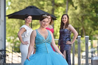 Club fundraiser offers adults second chance at prom | The Arkansas  Democrat-Gazette - Arkansas' Best News Source