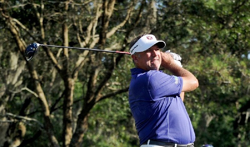 Ken Duke (Arkadelphia, Henderson State) fi red a 7-under-par 65 on Saturday to move into second place at The Players Championship and trails leader Jason Day by four strokes entering today’s final round. Duke played his final 16 holes at 8-under par.