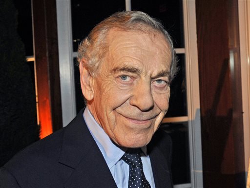 This Oct. 6, 2008, photo released by CBS shows "60 Minutes" correspondent Morley Safer during the program's 40th anniversary celebration in New York. 