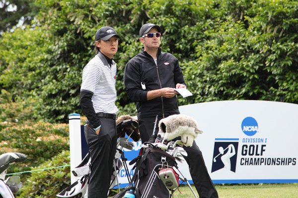 Arkansas freshman Charles Kim led the Razorbacks with a 2-under 68 in the second round of the NCAA Championships on Saturday, May 28, 2016, in Eugene, Ore.