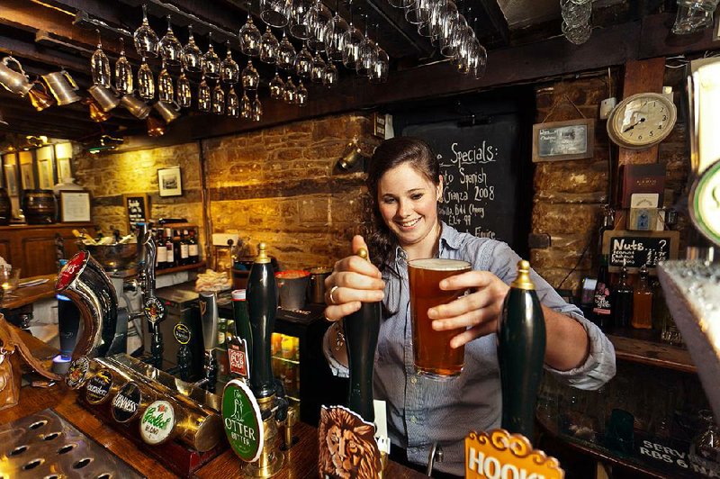 Head to a historic British pub to make friends with a bartender and get a glimpse — and a taste — of traditional English culture. 