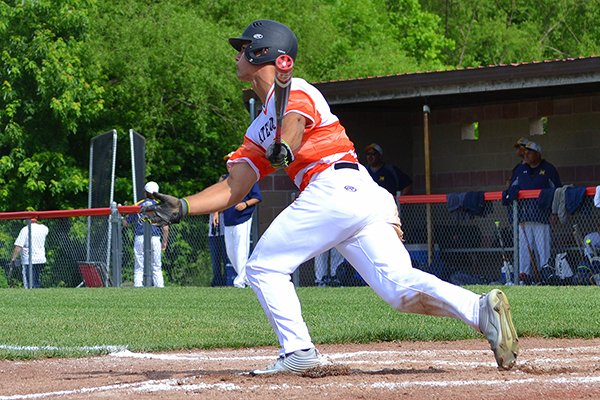 Jordan McFarland says he'll attend Arkansas after being drafted by the Washington Nationals.