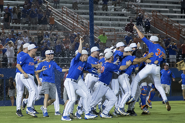 Florida Gators beat Arkansas in A.J. Puk's return