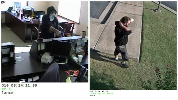 Police Seek Robber Who Held Up Jacksonville Bank 7208
