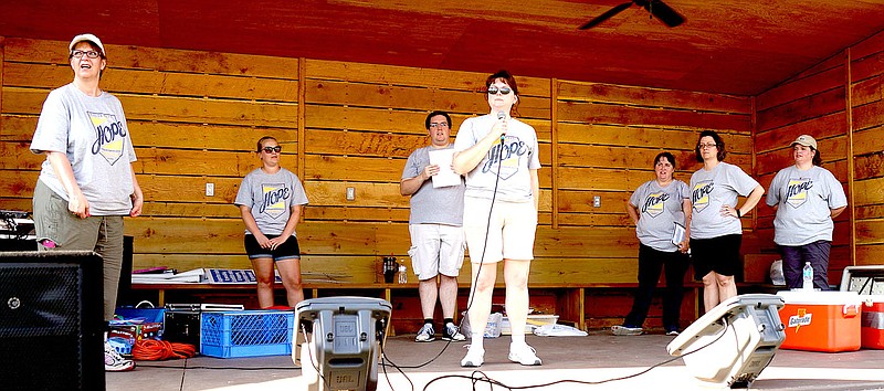 Rita Greene/McDonald County Press Committee members at the American Cancer Society Festival of McDonald County, Friday at Pineville Square. Third from the right is Patty Johnson, planning committee chair.