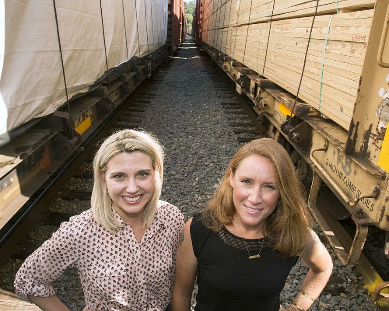 To reach the underserved, Rachel Achor (left) and Katy Simmons founded Arkansas Women’s Outreach, providing health education, supplies and services to homeless women in Little Rock.