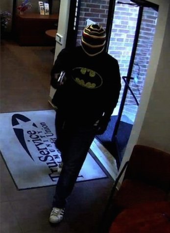 Little Rock police are looking for a suspected robber who held up a west Little Rock credit union.