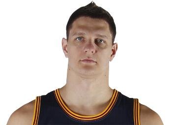 Los Angeles Lakers center Timofey Mozgov