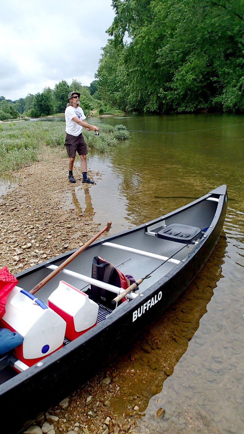 Rain keeps it cool on Kings River float trip
