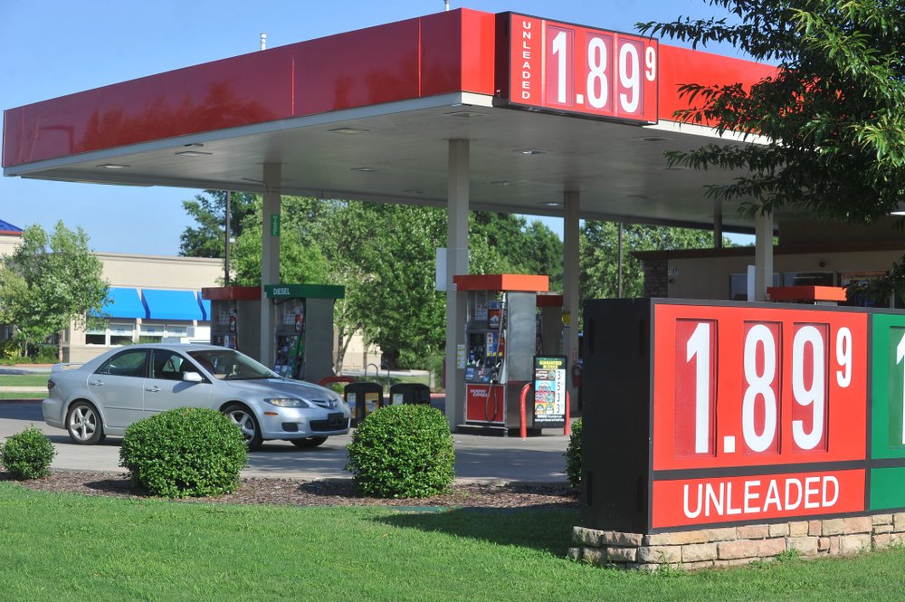 Gas prices still heading south