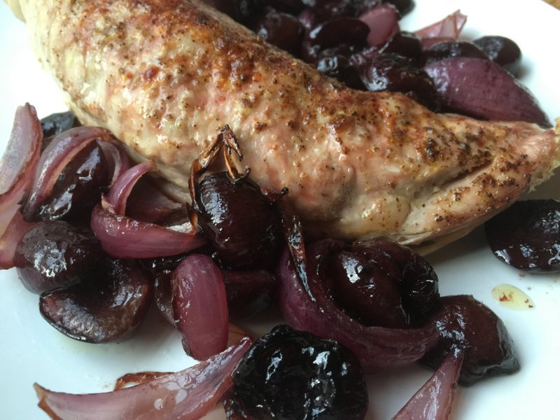 Pork tenderloin with roasted cherries
