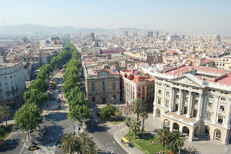 Meandering through the heart of Barcelona’s Old City, the tree-lined Ramblas pedestrian drag flows from Placa de Catalunya to the waterfront.