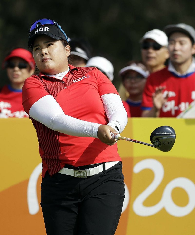 South Korean Inbee Park shot a final-round 66 to fi nish at 16-under-par 268 and win the gold medal Saturday
in Rio de Janeiro. New Zealand’s Lydia Ko earned silver and China’s Shanshan Feng earned the bronze.