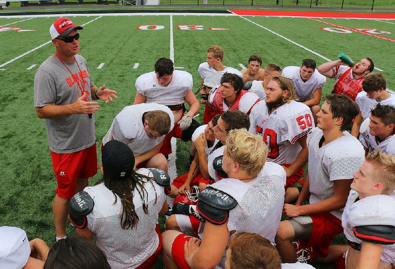 Coach Mark Kehner (left) talks to his team during Monday’s practice. He leads a Glen Rose team coming off a 10-3 season. The team is led by a senior quarterback and an experienced offensive line.