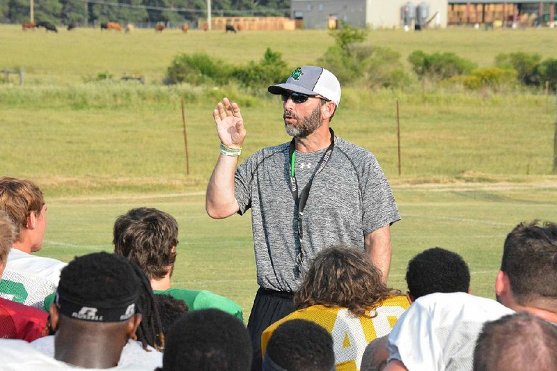 UAM Coach Hud Jackson