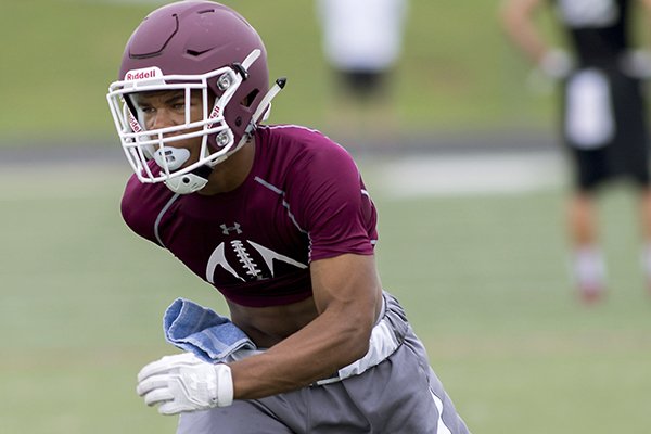 Jordon Curtis, Jenks (Okla.) High tailback/defensive back, plays on Friday, July 15, 2016, during their game against Elkins High as part of the Southwest Elite 7-on-7 tournament at Rogers High School.