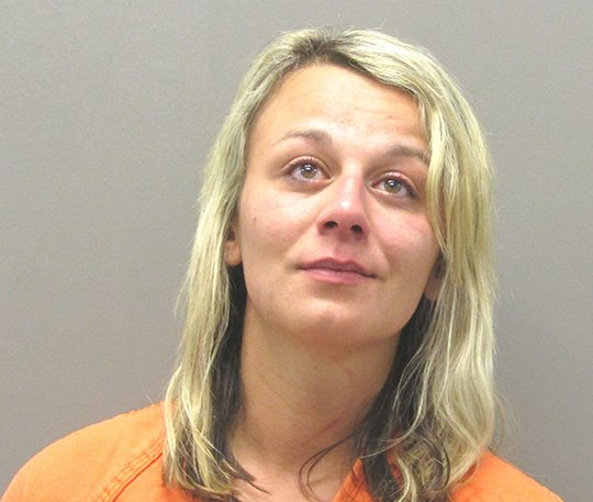 West Monroe woman arrested after allegedly hitting 