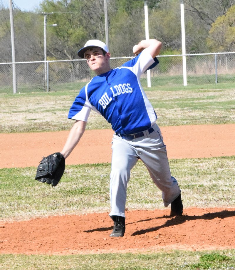 Photo by Mike Eckels Decatur pitcher Jay Porter, during the April 4 2A conference baseball game at Edmiston Park, toured this summer with the Midwest Nationals 17 Blue baseball team which played in the Arkansas Naturals Stadium in Springdale and Busch Stadium in St. Louis, Mo.