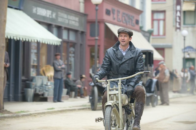 Michiel Huisman in The Discovery Channel series Harley and the Davidsons