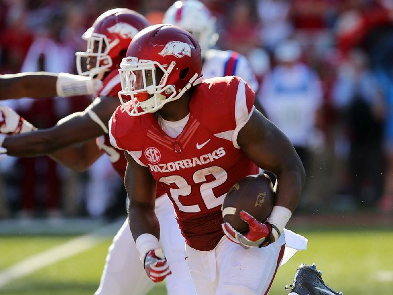 Rawleigh Williams and the rest of Arkansas’ offense struggled in the third quarter. Williams finished with 96 yards on 24 carries.