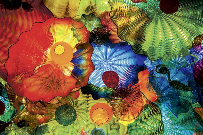 Works by glass sculptor Dale Chihuly will be on show during the 2017 season at Crystal Bridges Museum.