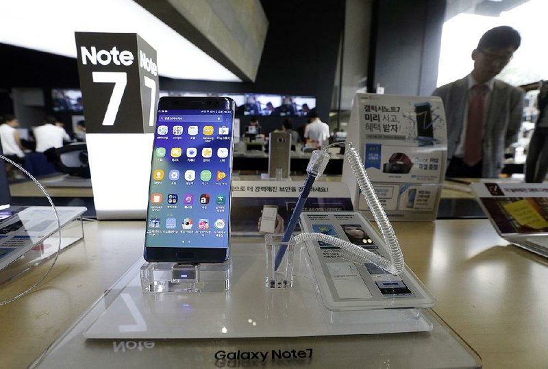 A Samsung Electronics Galaxy Note 7 smartphone is displayed at the headquarters of South Korean mobile carrier KT in Seoul, South Korea.