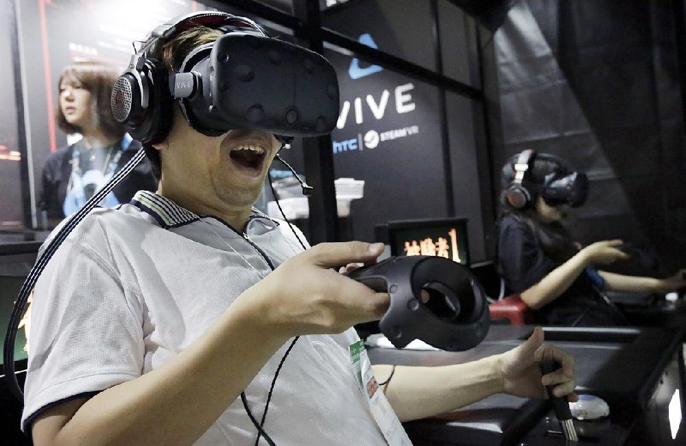 Tokyo showcases virtual reality
