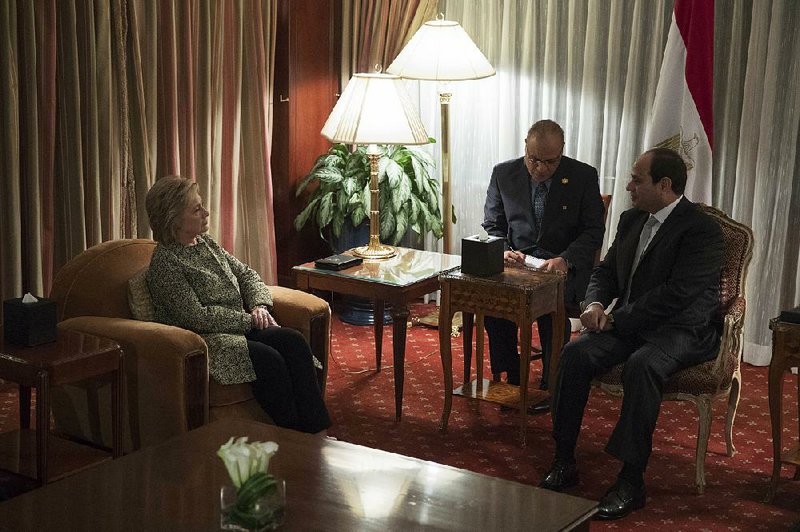 Democratic presidential candidate Hillary Clinton meets with Egyptian President Abdel-Fattah el-Sissi (right) in New York on Monday.