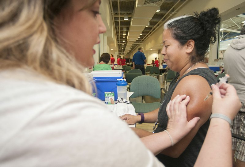 Free Springdale clinic boosts area's mumps immunity