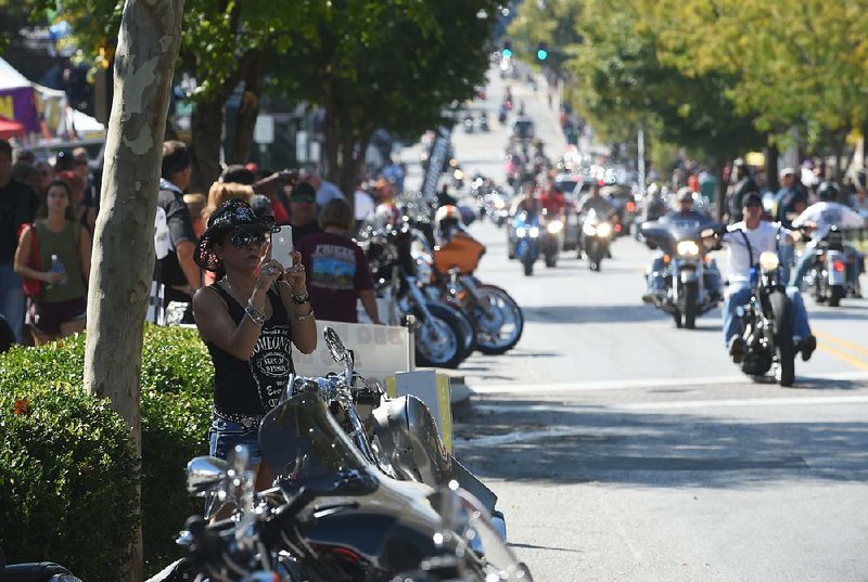 NWA Democrat-Gazette/MICHAEL WOODS • @NWAMICHAELW
The 17th annual Bikes Blues and BBQ motorcycle rally Friday September 23, 2106 in Fayetteville.