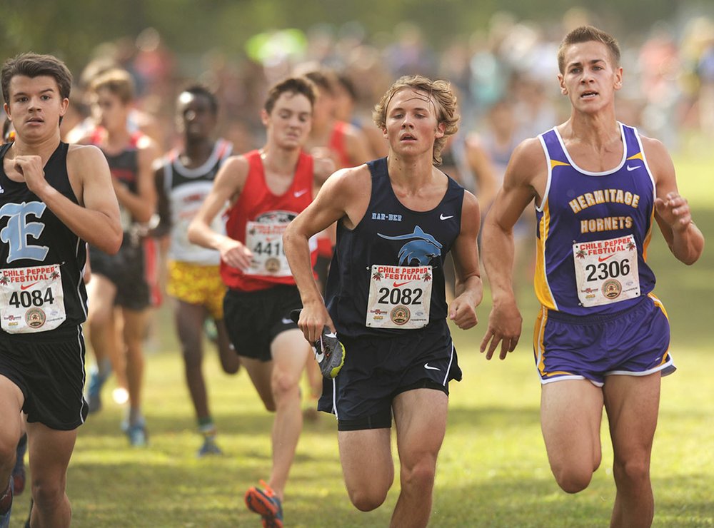 Cross Country Fayetteville's Fischer places third at Chile Pepper