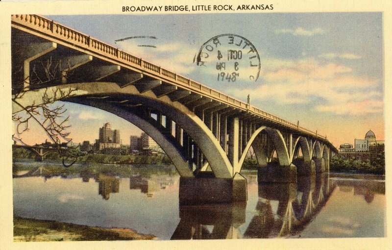 A postcard postmarked Oct. 4, 1948, shows the Broadway Bridge as it appeared before renovations added an arch above the deck in 1974.