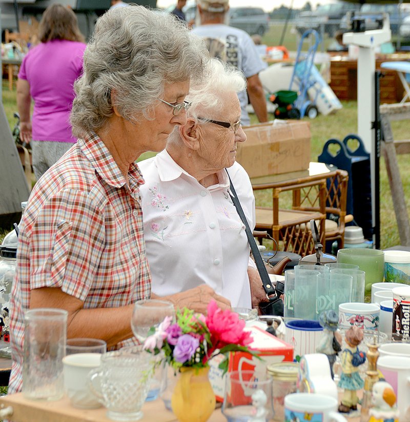 Pickin' Time on 59 Siloam Springs HeraldLeader