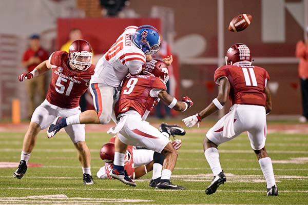 Ole Miss Quarterback Chad Kelly  Ole miss, Ole miss football, Ole