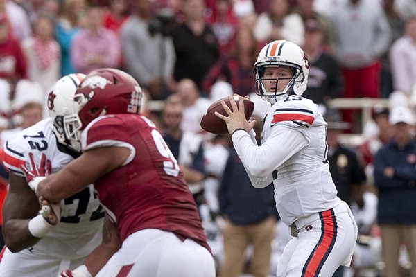 Auburn quarterback Sean White looks to pass during a game against Arkansas on Saturday, Oct. 24, 2015, in Fayetteville. 