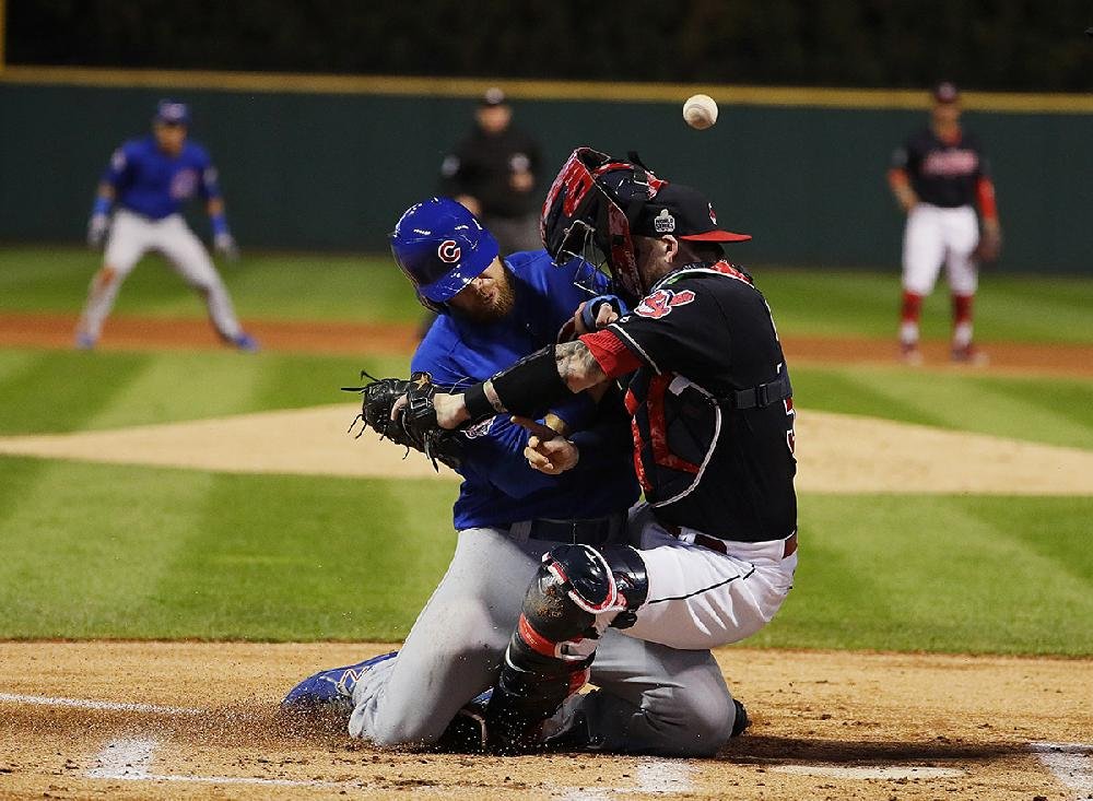 Corey Kluber, Roberto Perez spark dominant World Series Game 1 victory for  Indians