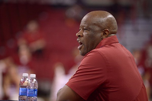 Arkansas basketball coach Mike Anderson watches from the sideline during a scrimmage Sunday, Oct. 23, 2016, in Fayetteville. 