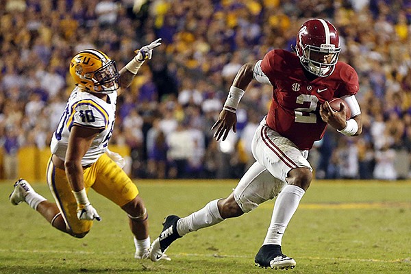 College football: Alabama QB strengthens Heisman case in Week 9